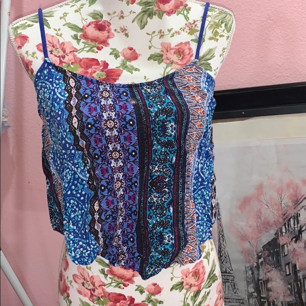 Crop top